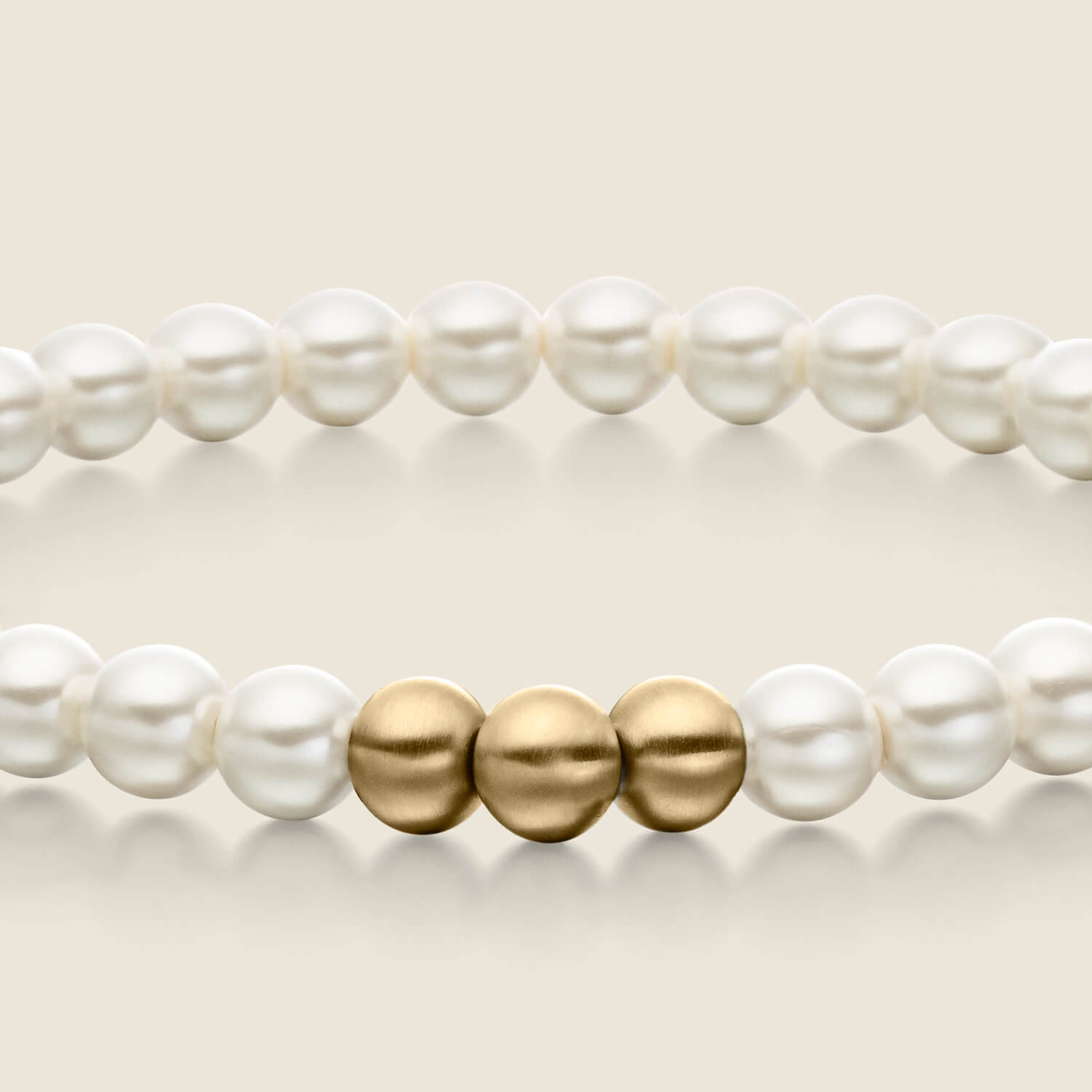 Golden Sphere Armband
