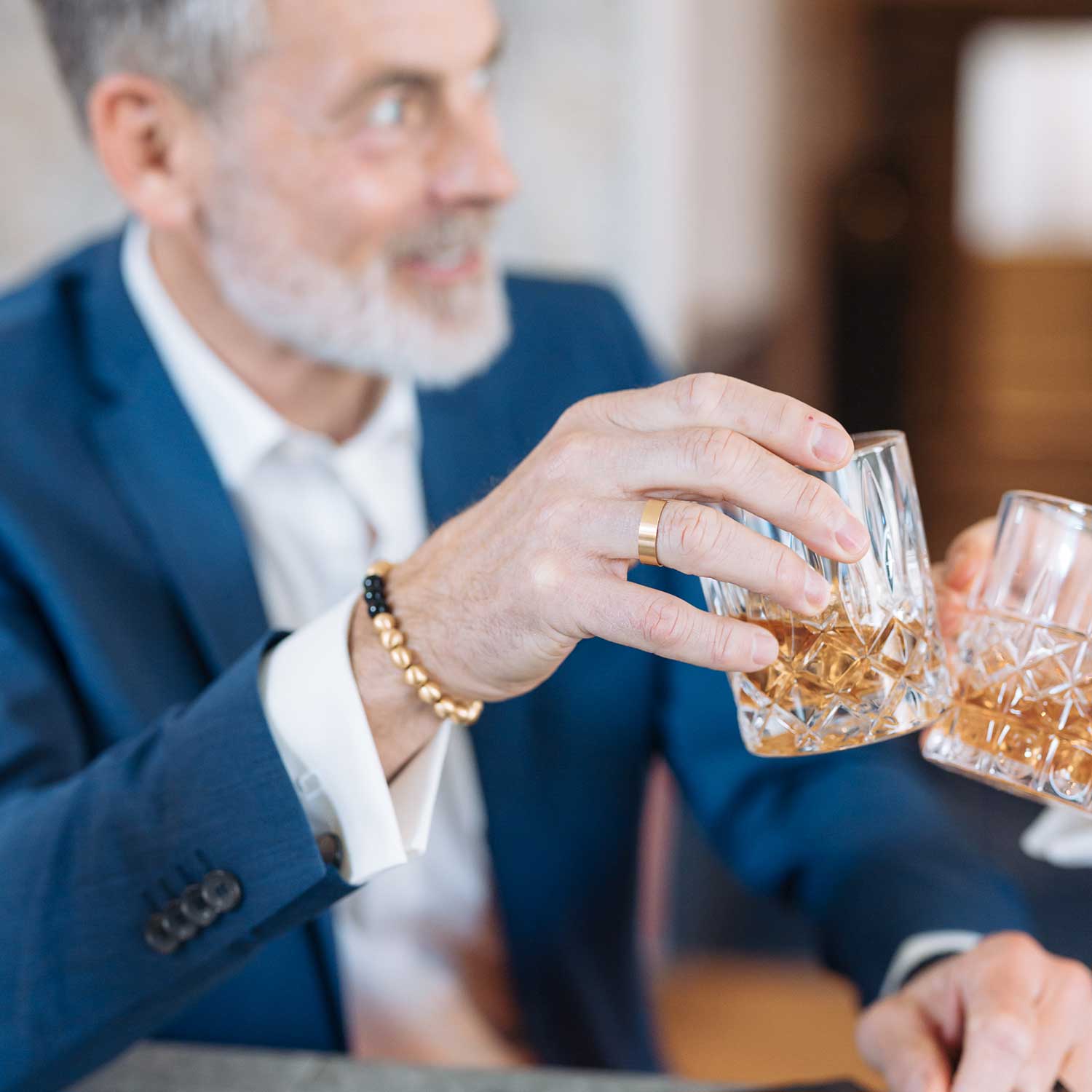 Golden Sphere Armband