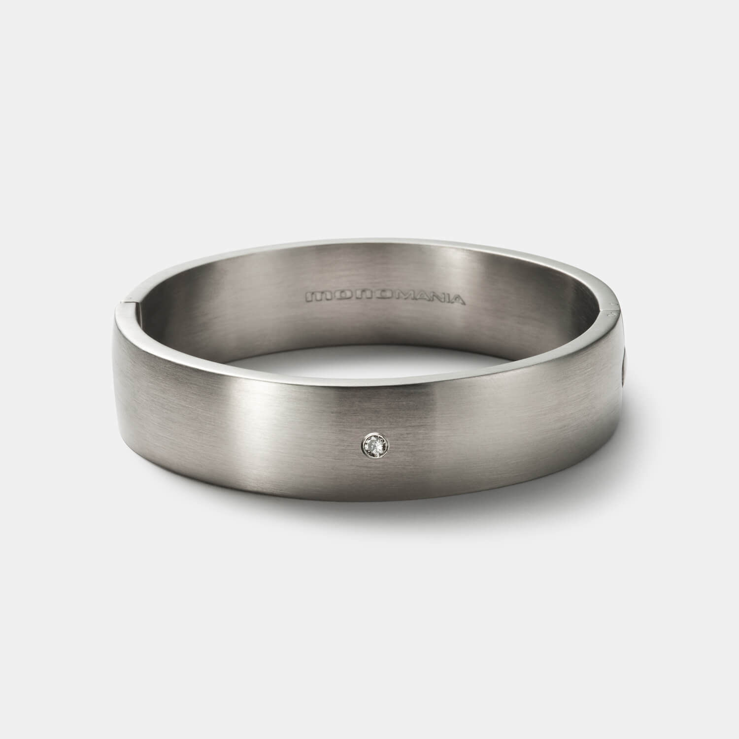 Trilogy Klapparmreif, Diamanten