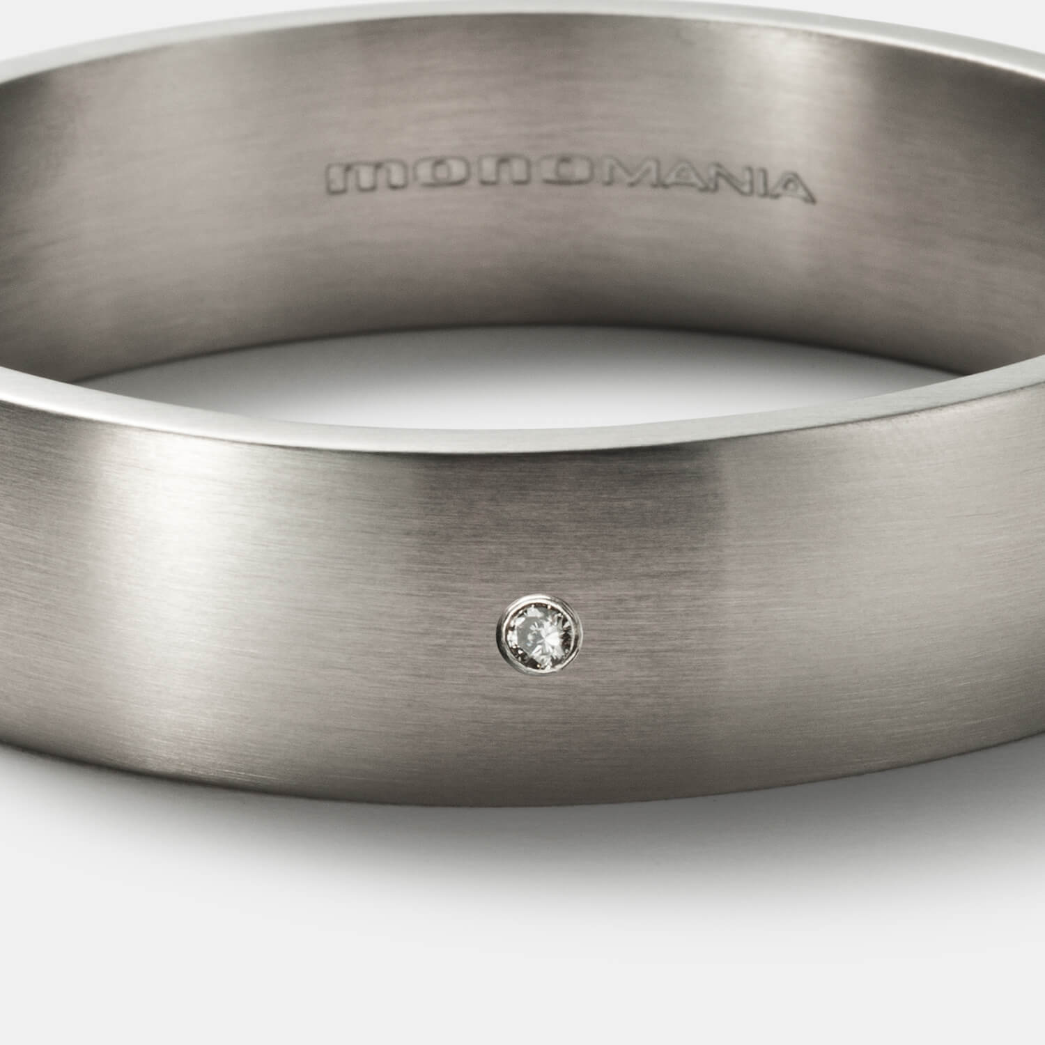 Trilogy Klapparmreif, Diamanten