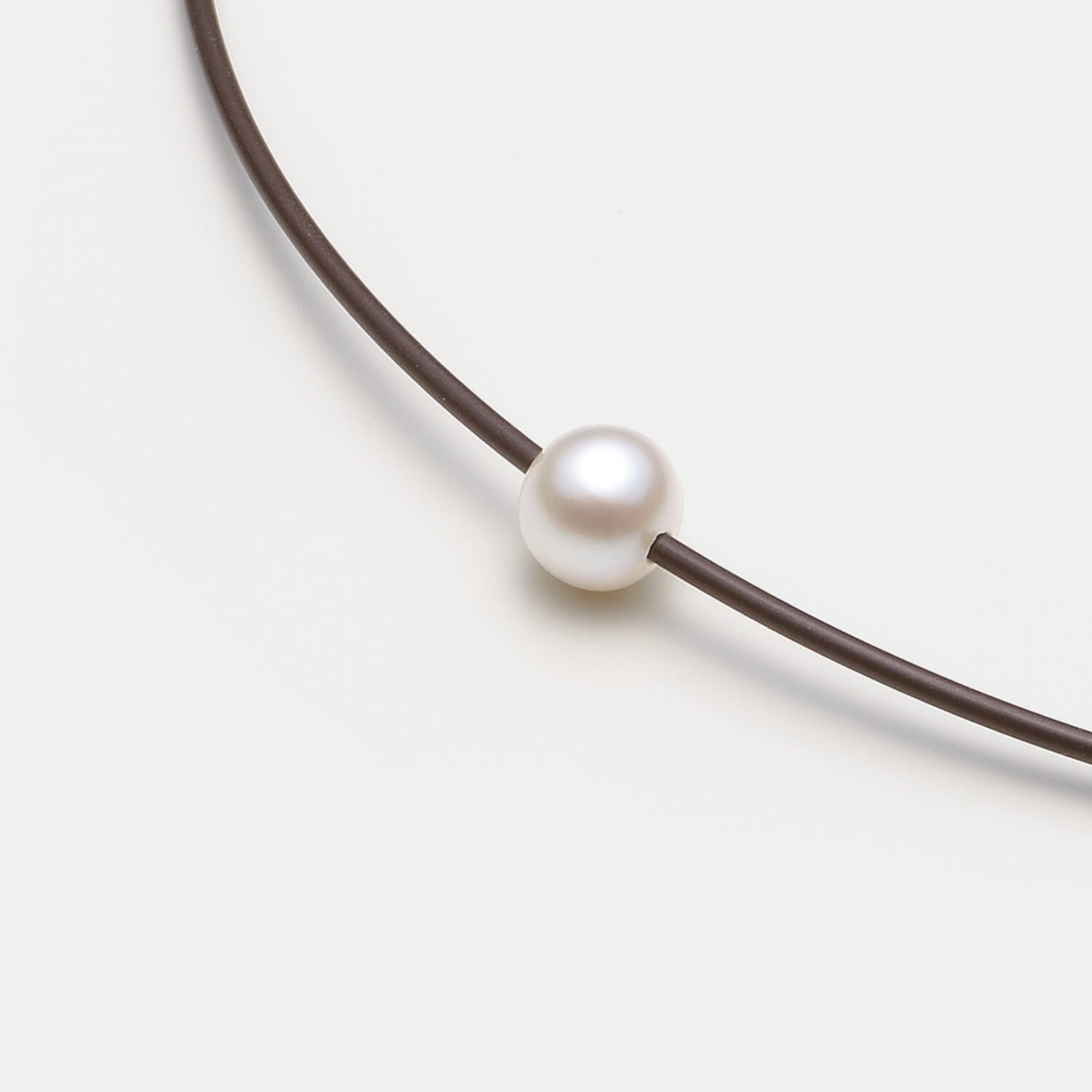 Sphere Collier, Süßwasserperle
