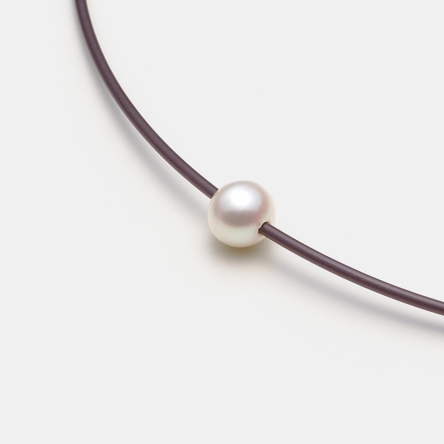 Sphere Collier, Süßwasserperle