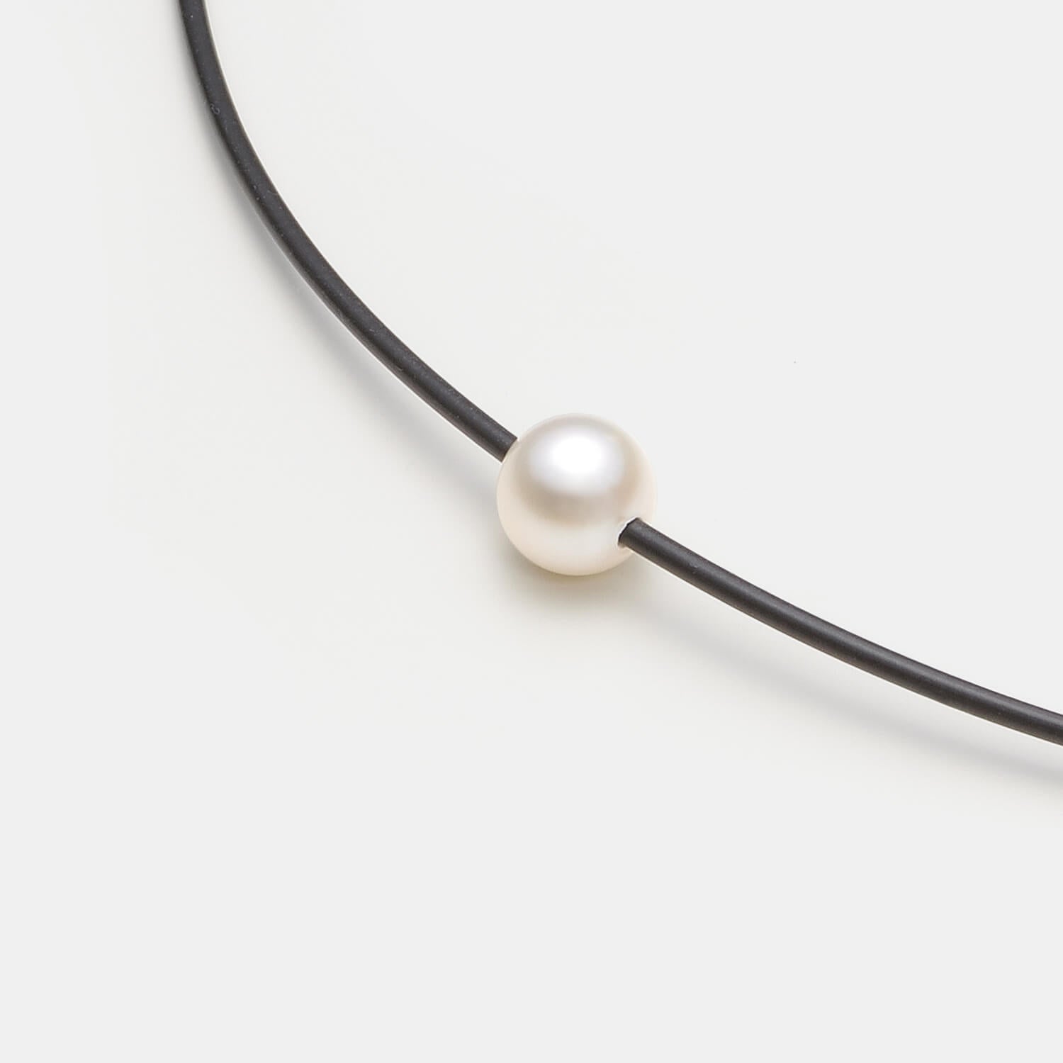 Sphere Collier, Süßwasserperle