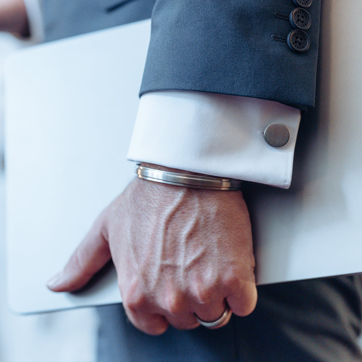 Pure Manschettenknöpfe