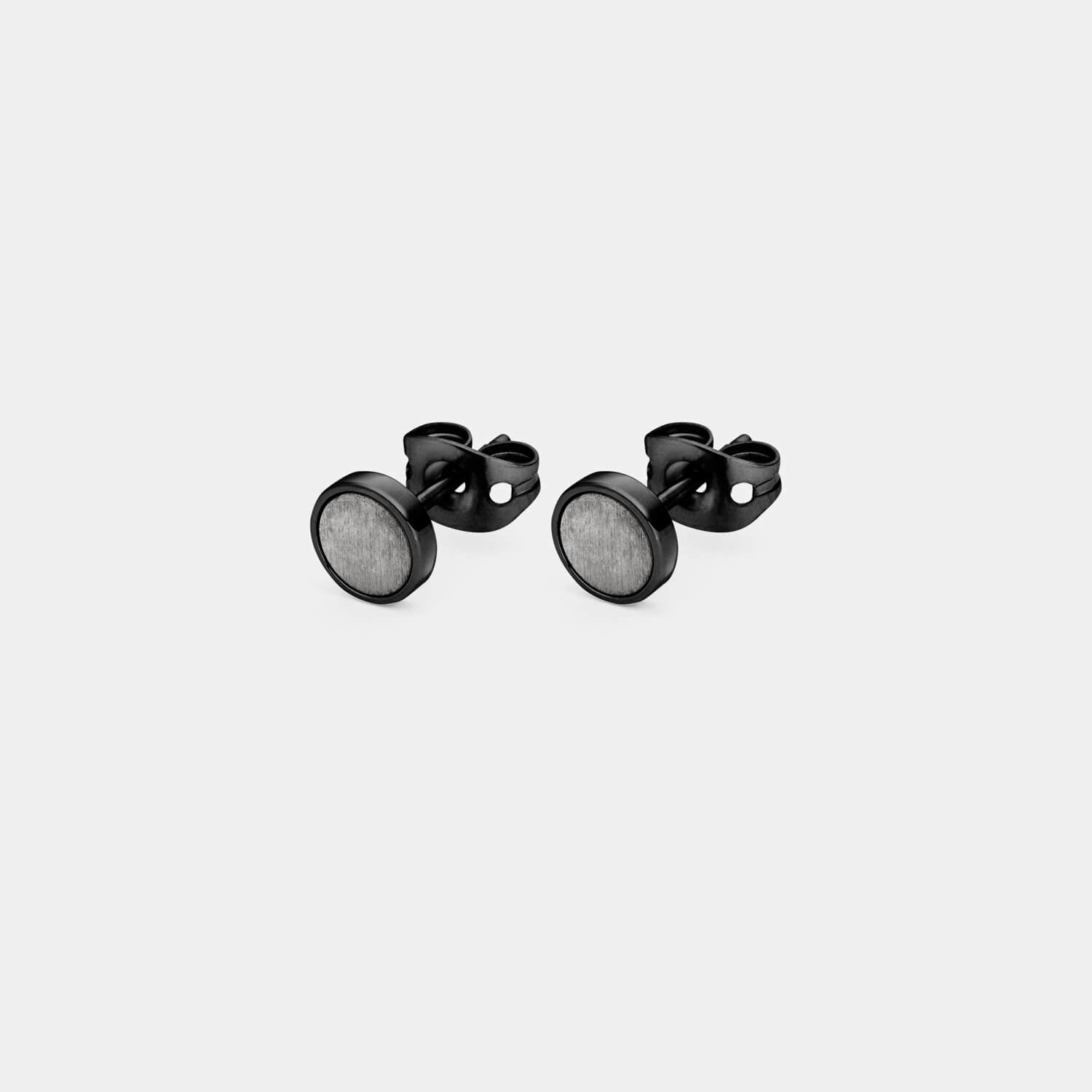 Kleiner, schwarzer Orbis Ohrstecker (Paar)