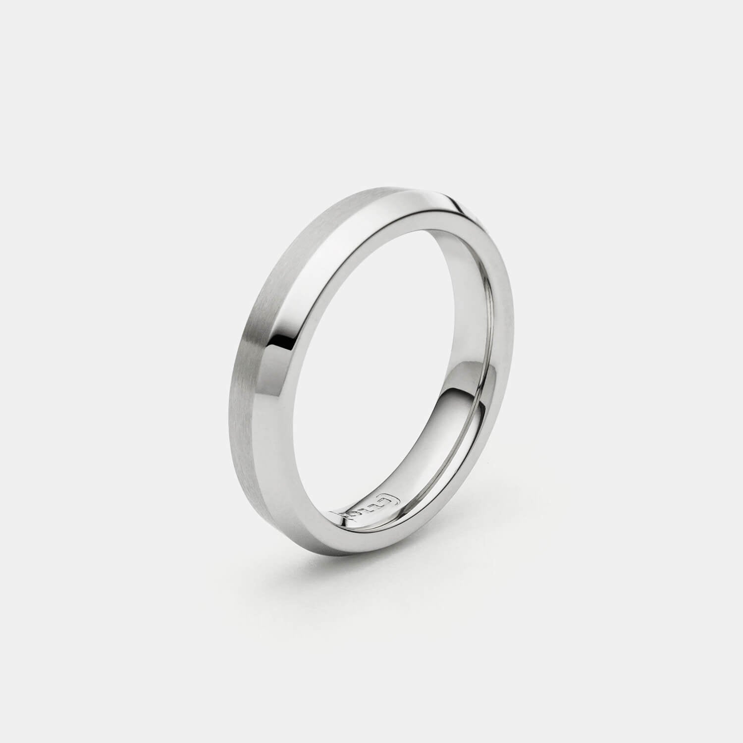 Casual Chic Ring
