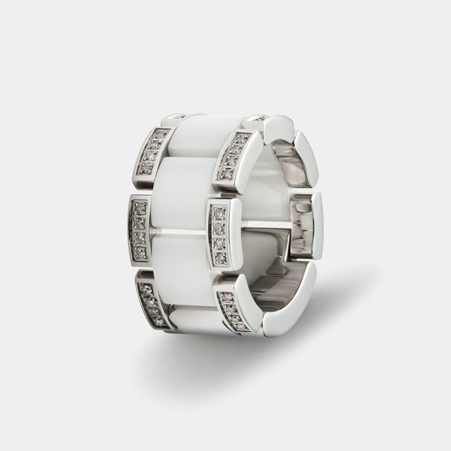 Infinity Gliederring, Keramik