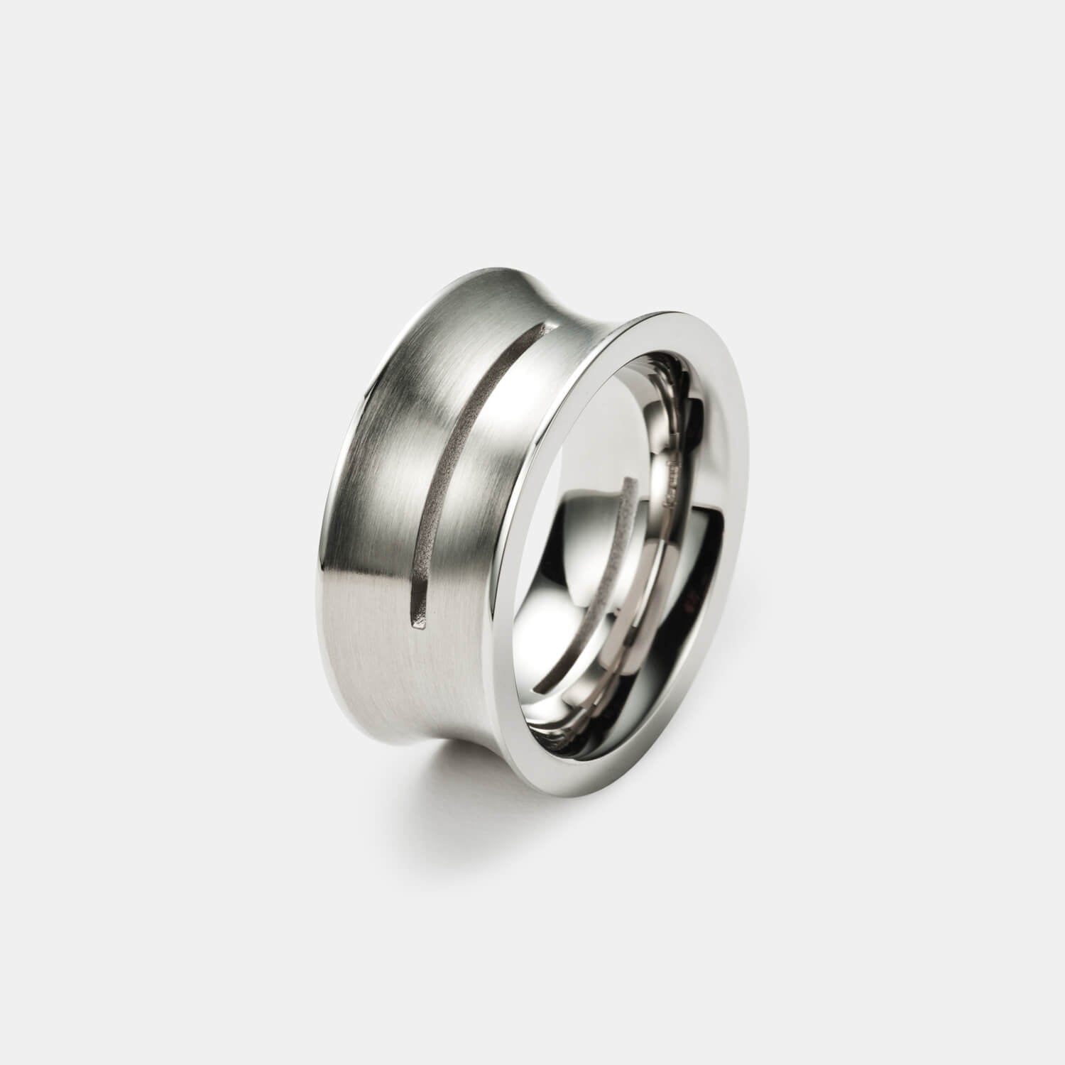 Pure Ring, Diamant
