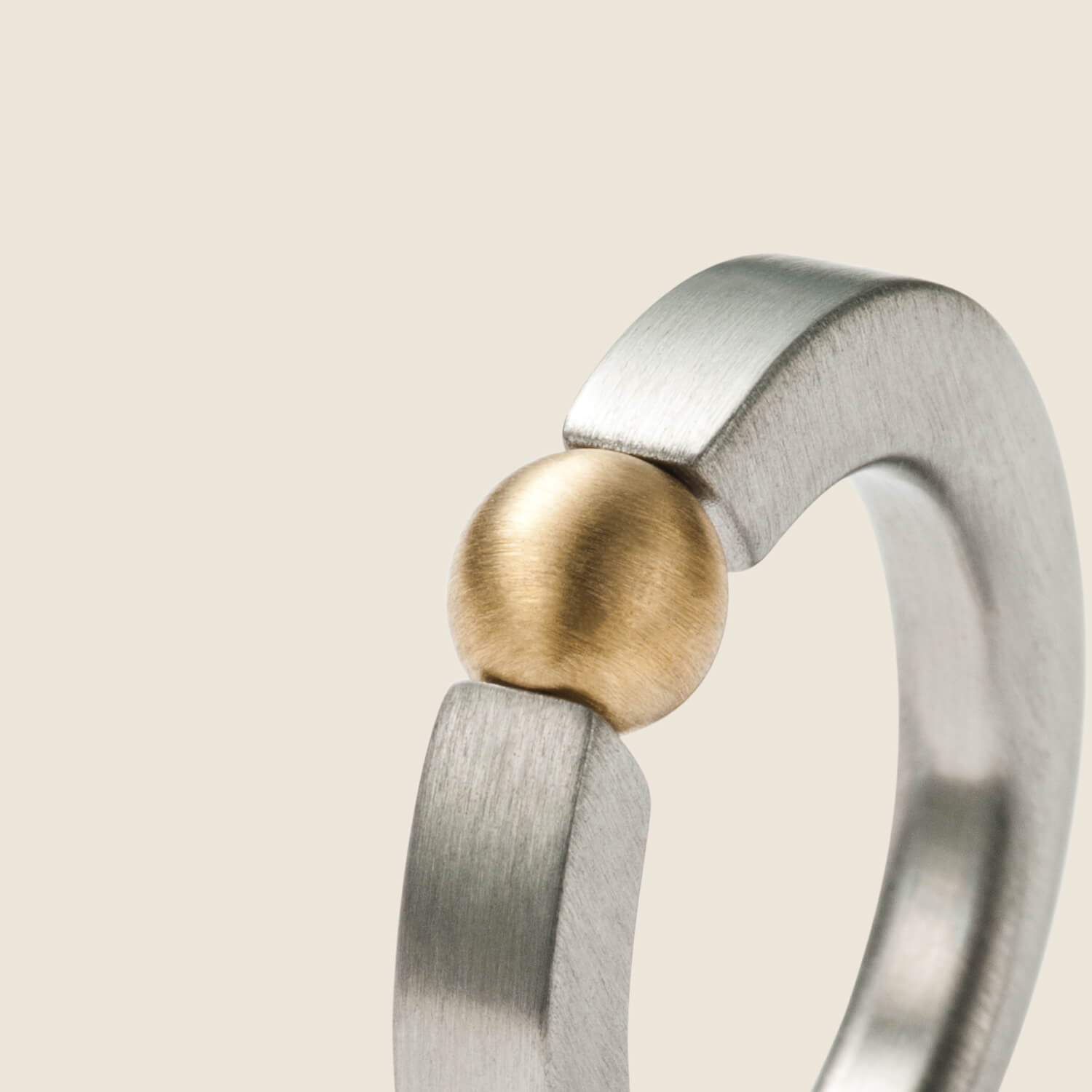Sphere Spannring, Gold
