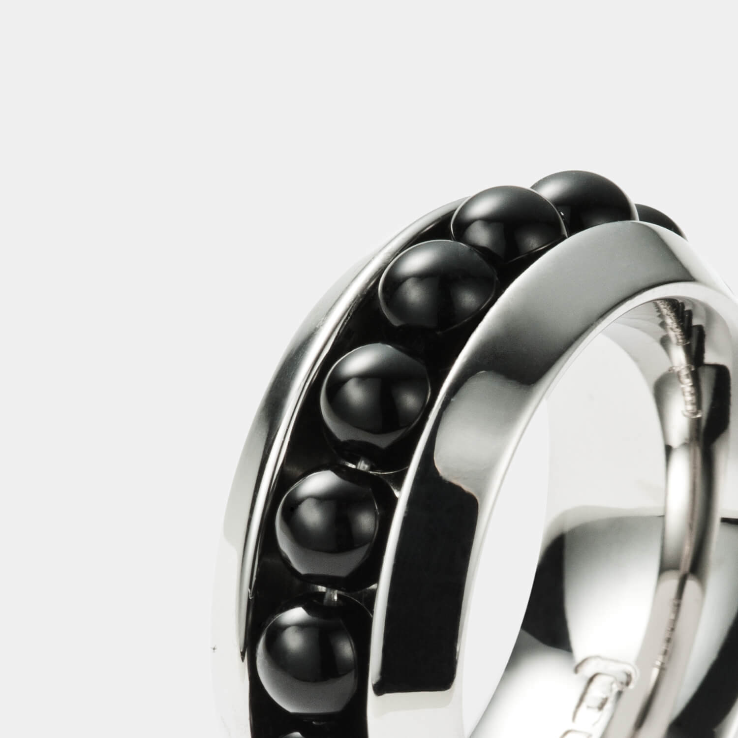 Sphere Ring, Onyx