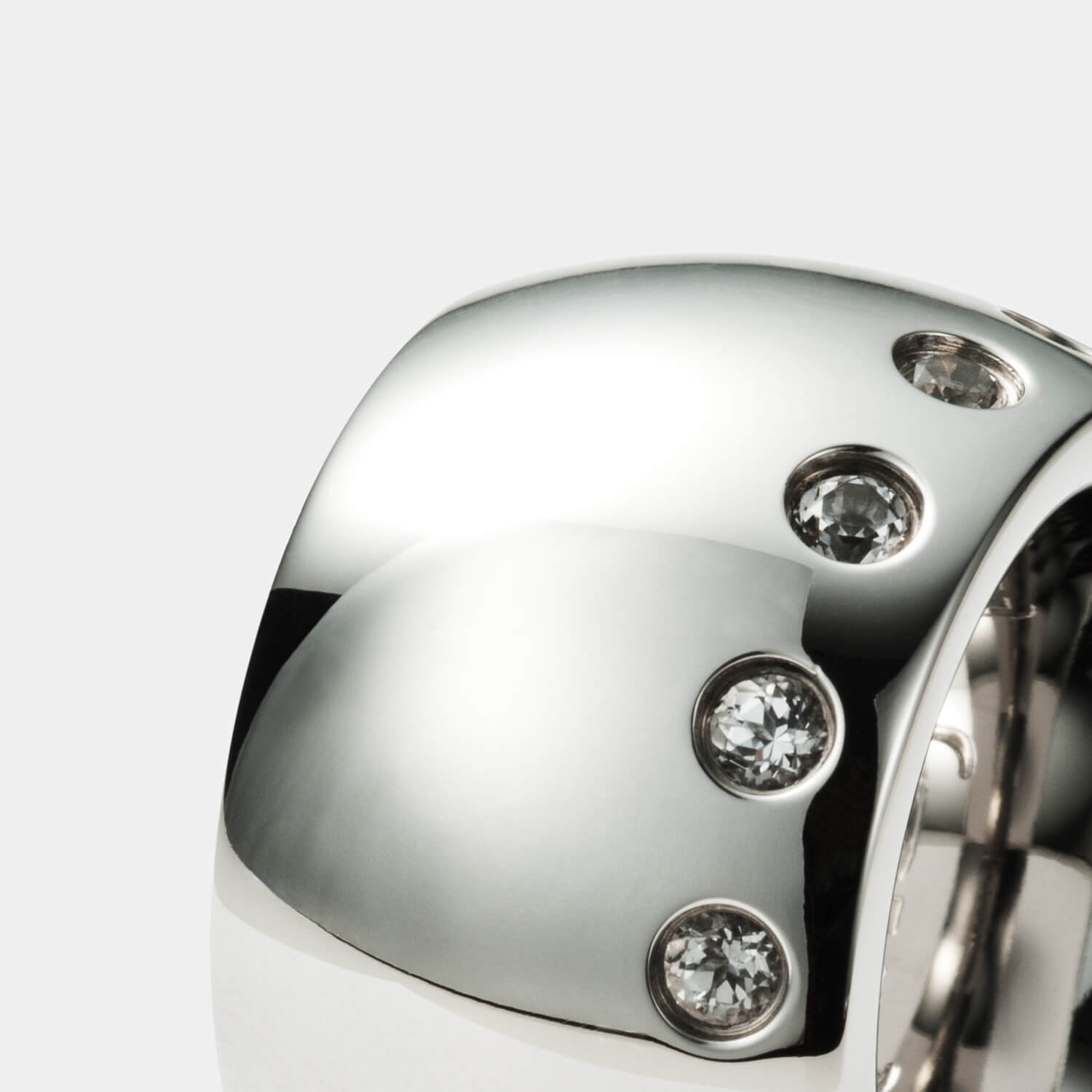 Statement Ring, Topase