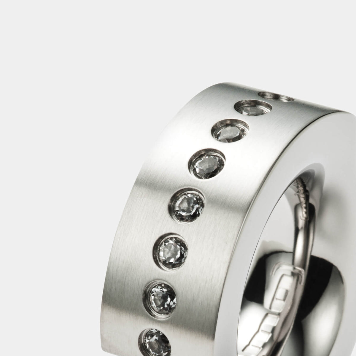 Statement Ring