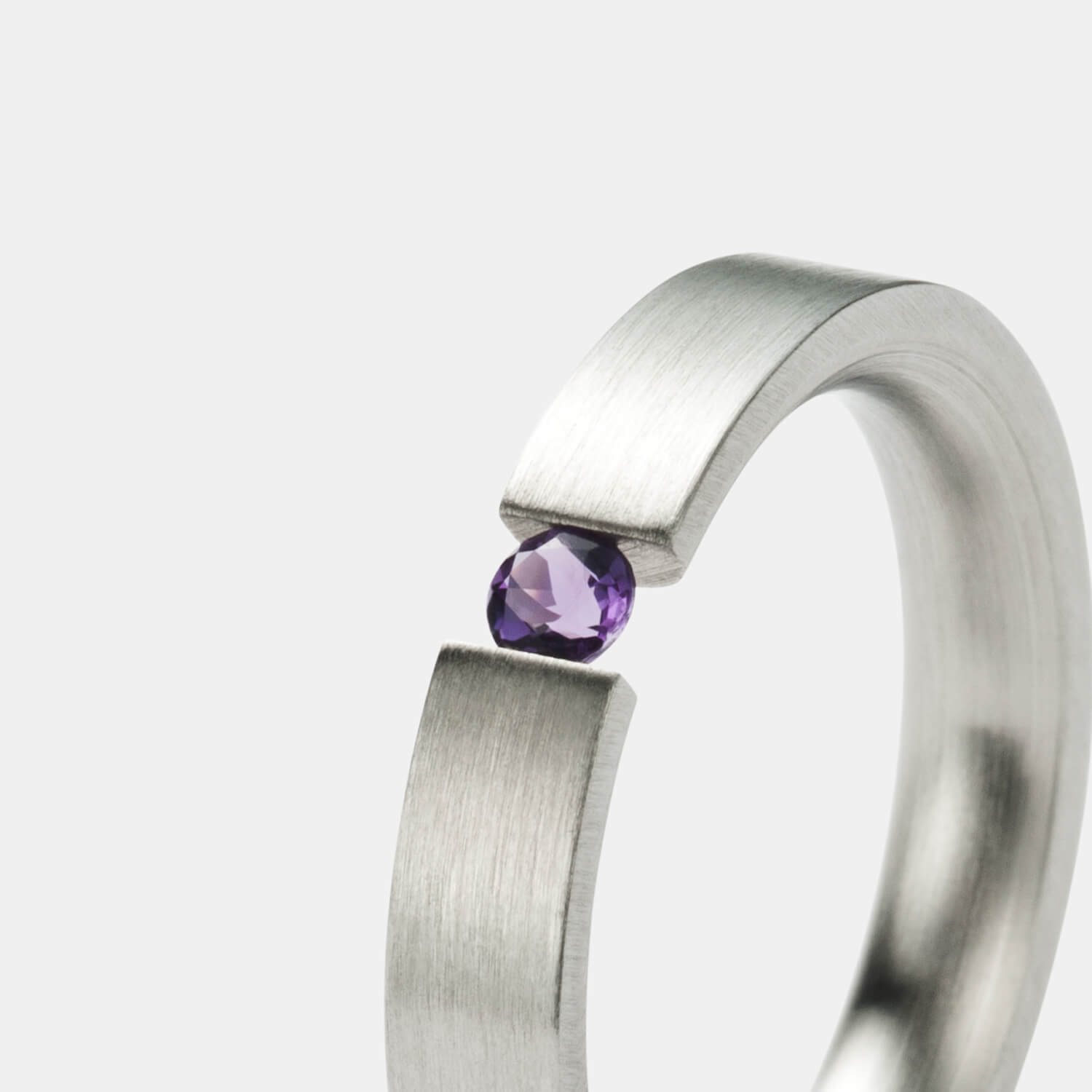 Symphony Spannring, Amethyst