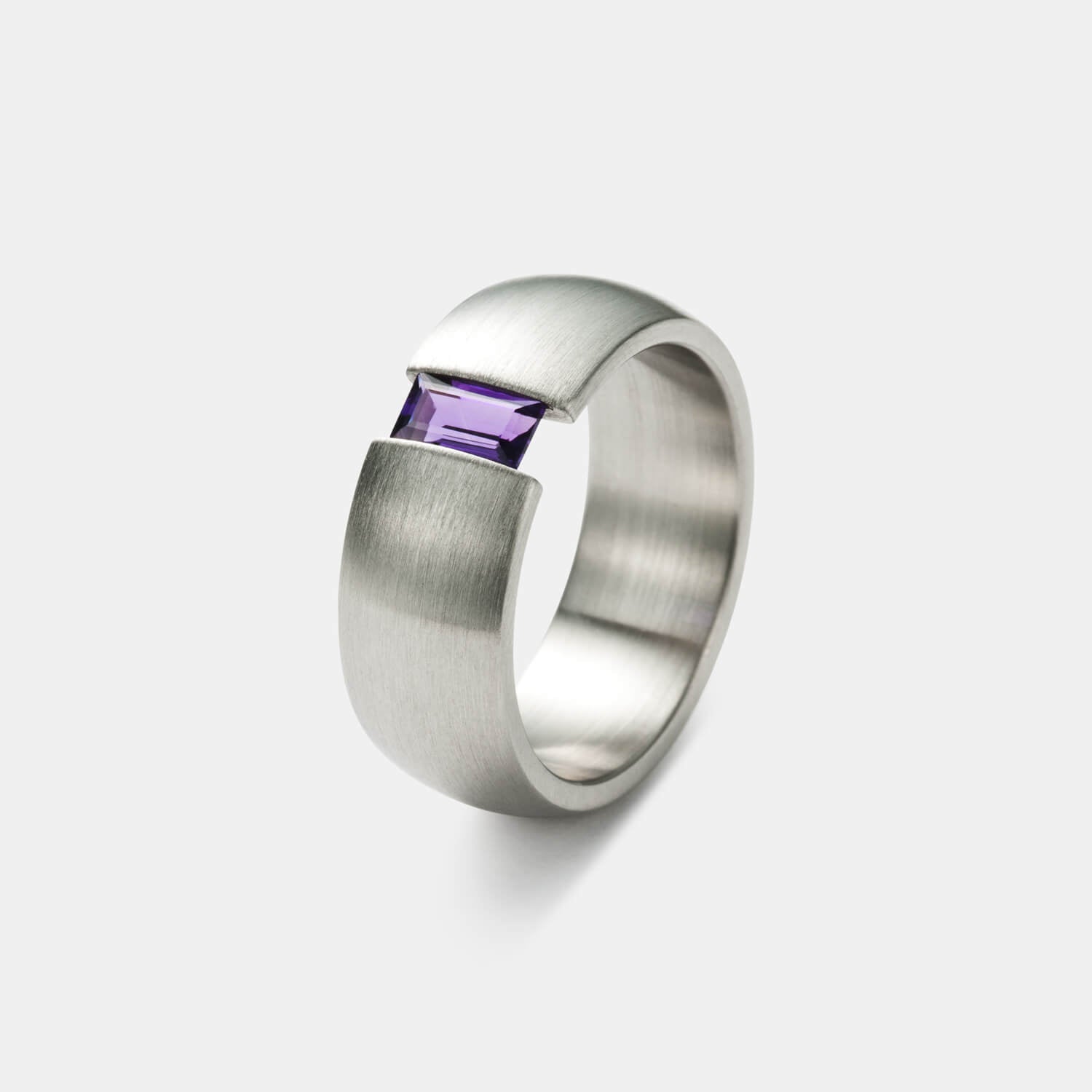 Symphony Spannring, Amethyst