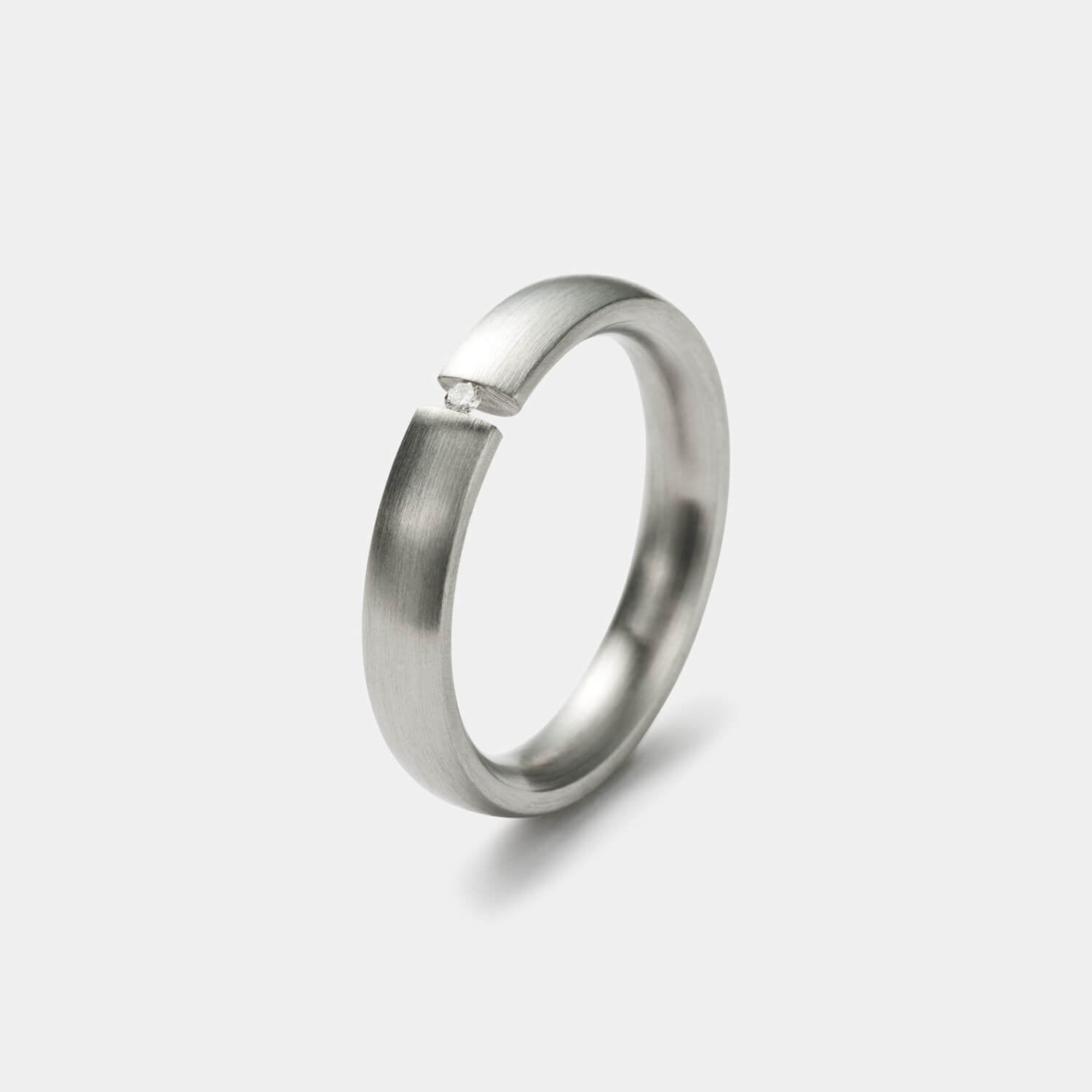 Symphony Spannring, Diamant