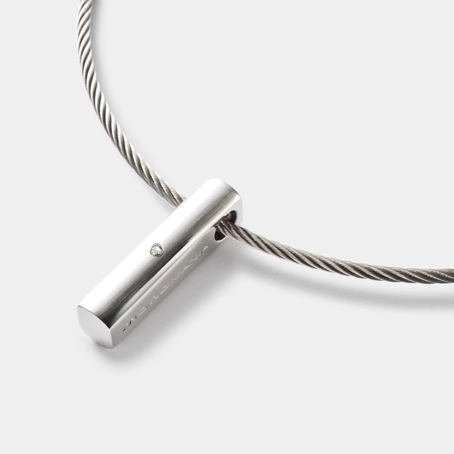 Pure Anhänger