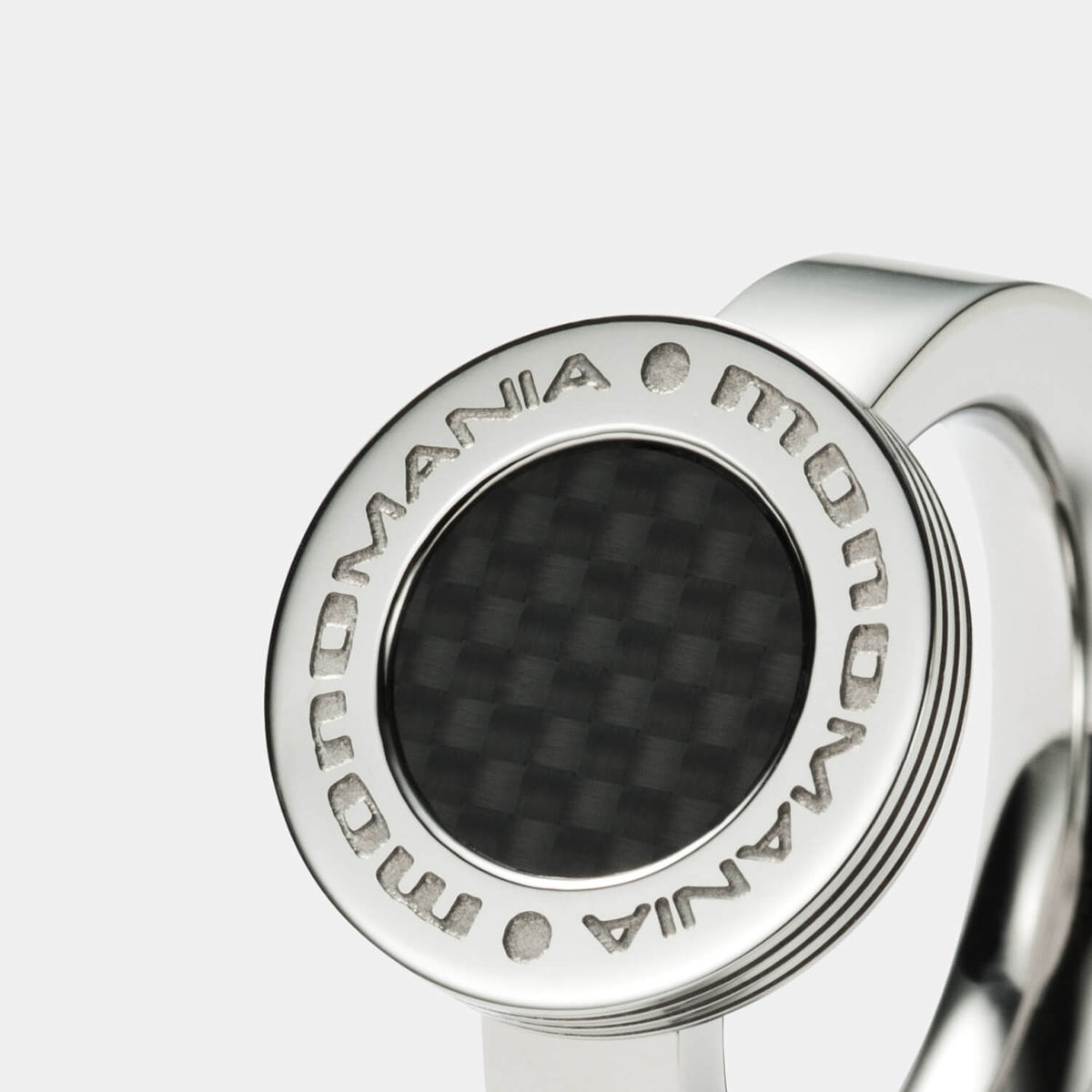 Identity Ring, Karbon