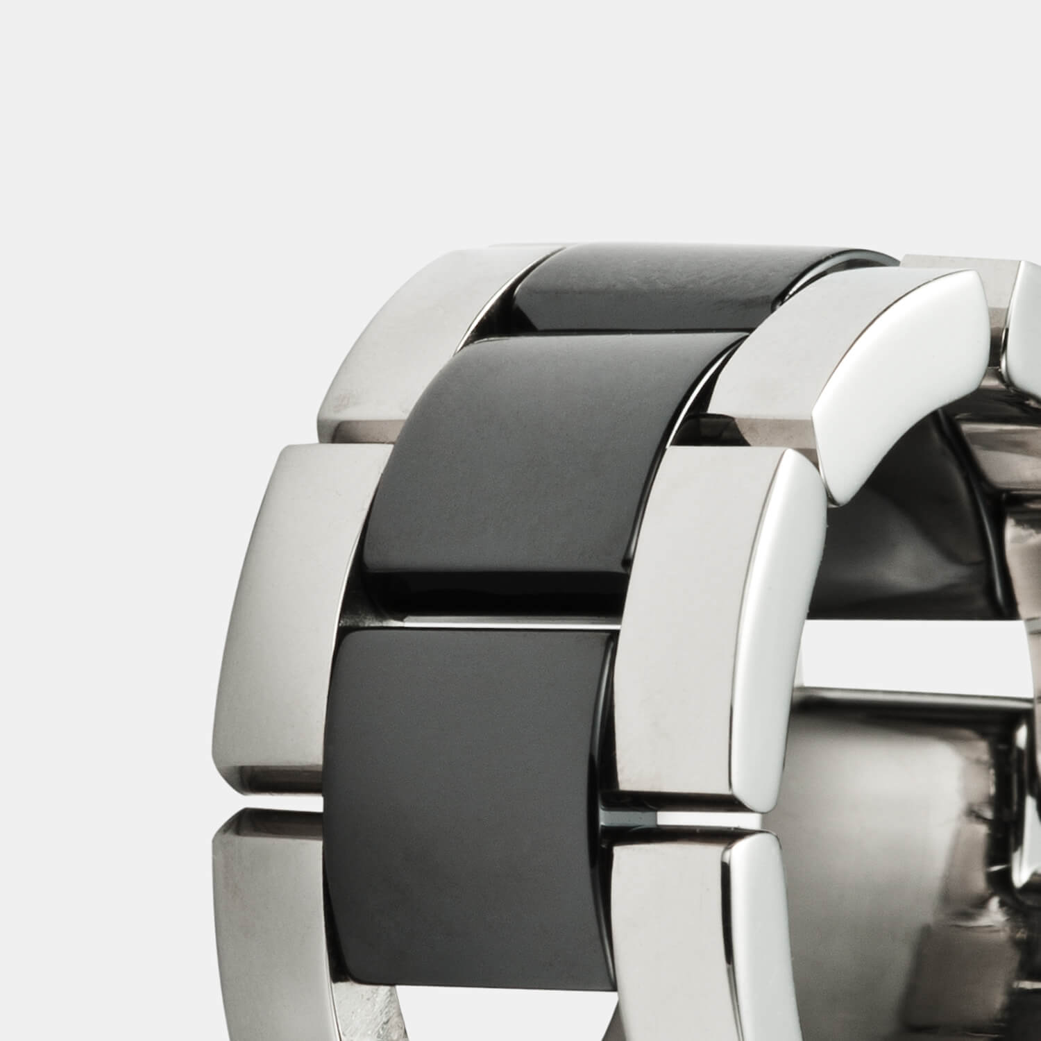 Infinity Gliederring, Keramik