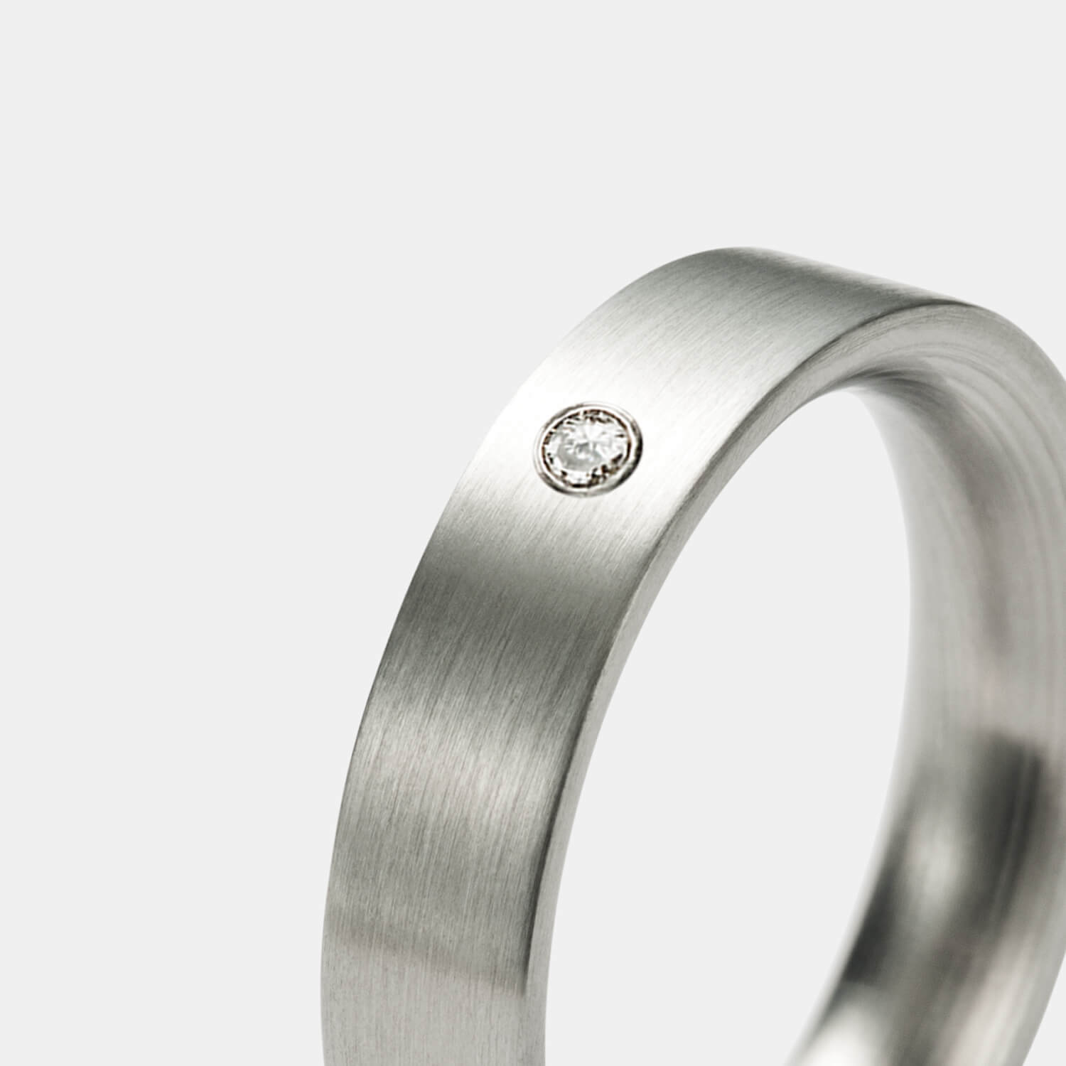 Pure Ring, Diamant
