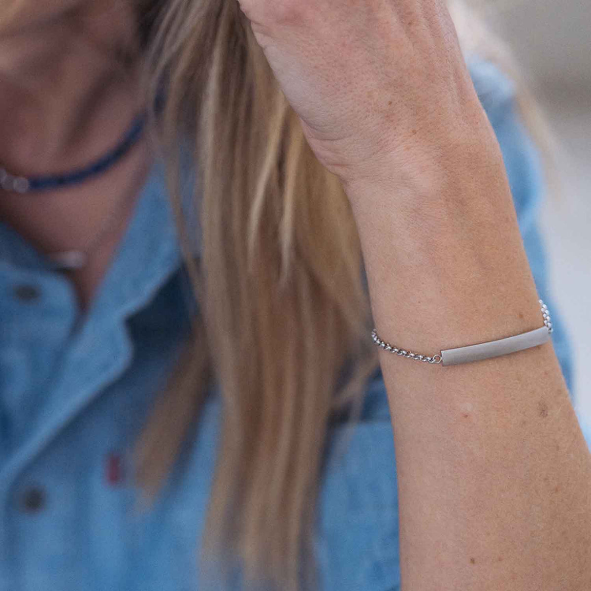 Lunar Armband