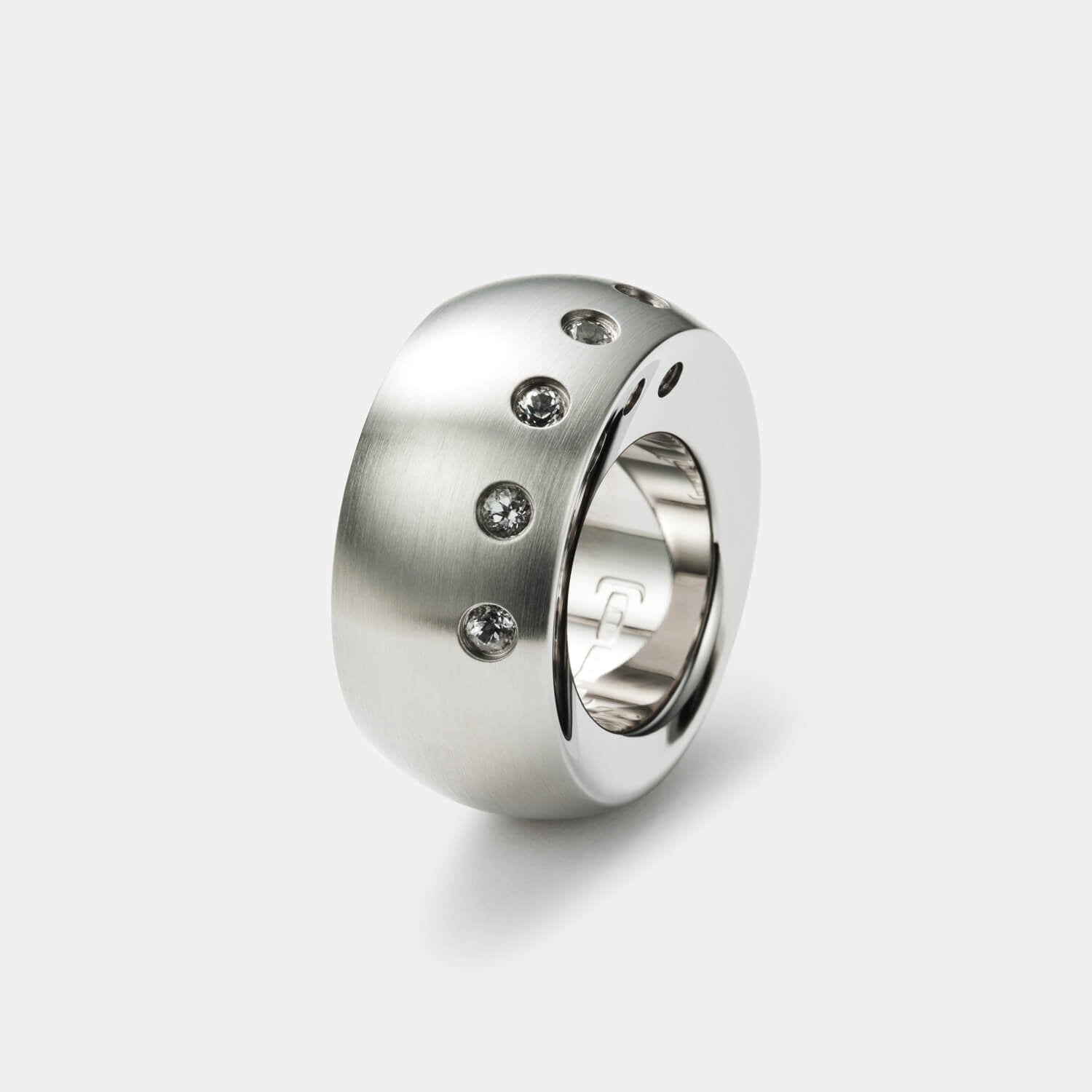 Statement Ring